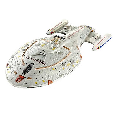 Star Trek Model Kit USS Voyager